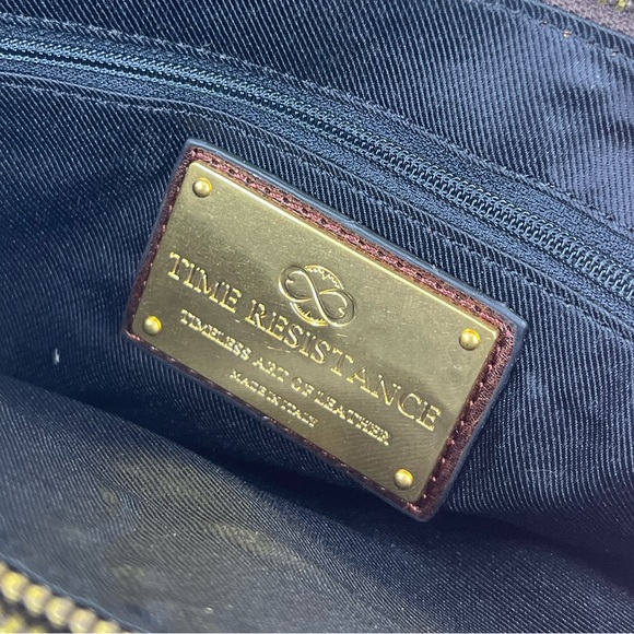 Time Resistance Ulysses Leather Clutch - Picture 12 of 16